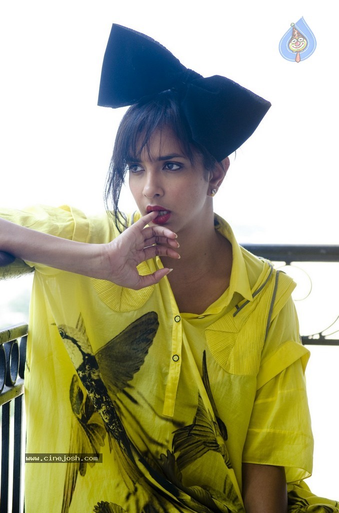 Manchu Lakshmi Prasanna Photos - 46 / 71 photos