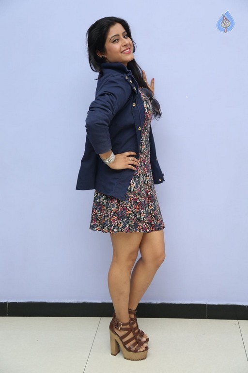 Manisha Tagore Photos - 37 / 42 photos