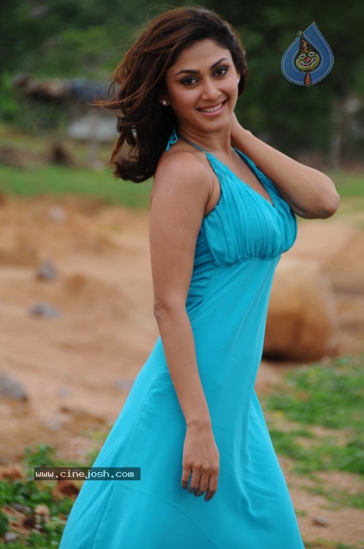 Manjari - Inkosari Movie - 28 / 272 photos