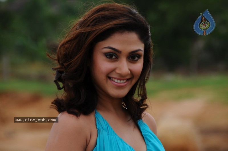 Manjari - Inkosari Movie - 36 / 272 photos