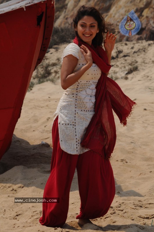 Manjari - Inkosari Movie - 38 / 272 photos