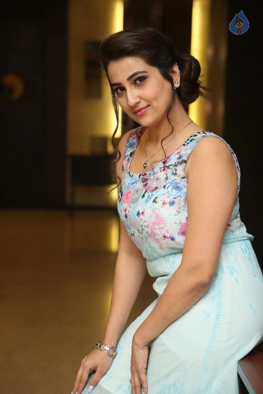 Manjusha Latest Gallery - 30 / 40 photos