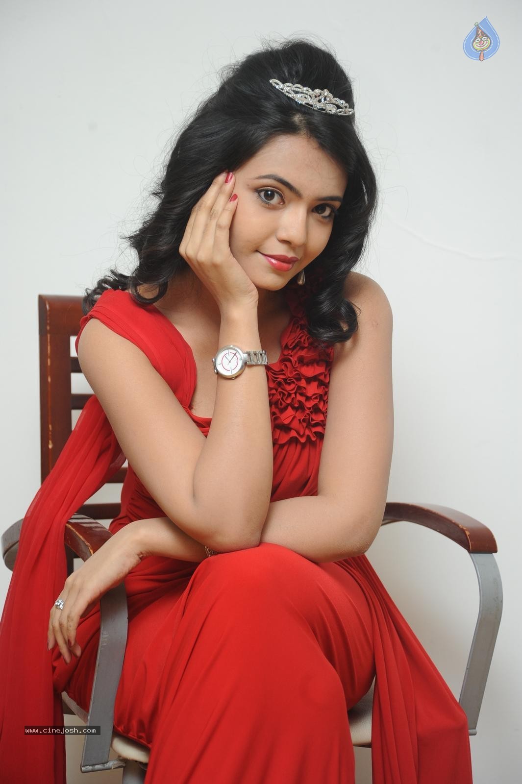 Marina Abraham New Stills - 31 / 100 photos