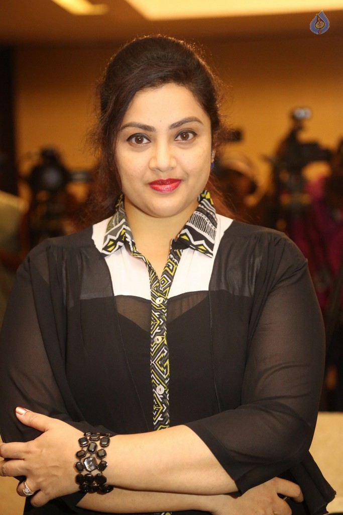 Meena New Gallery - 39 / 40 photos