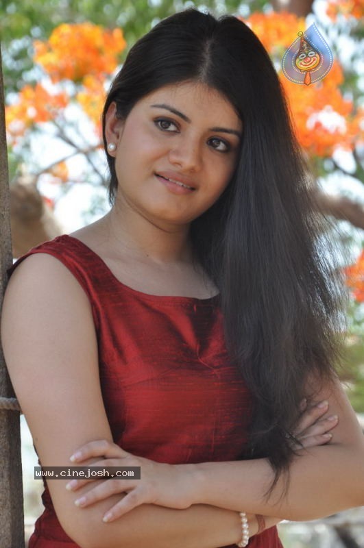 Meenakshi Stills - 87 / 99 photos