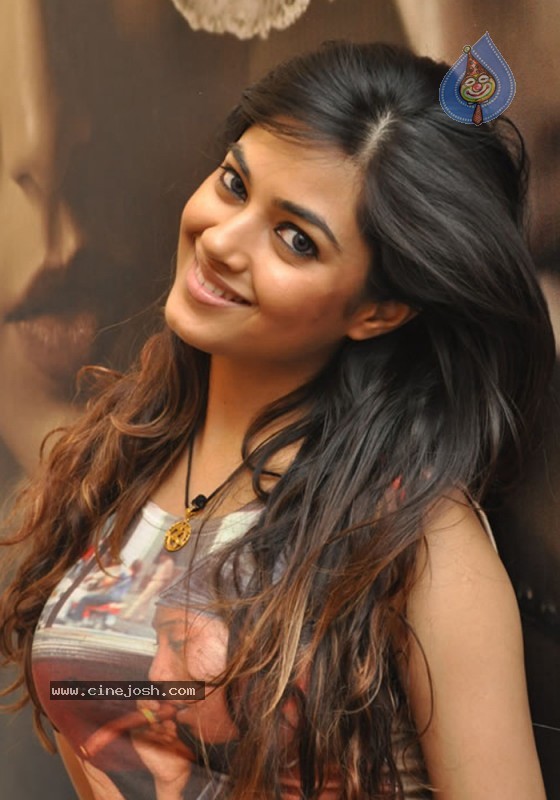 Meera Chopra New Stills - 21 / 39 photos