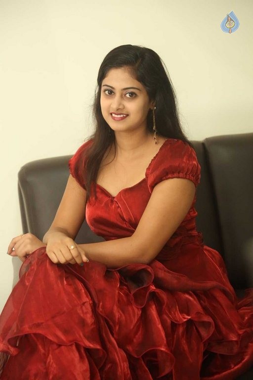 Megha Shree New Pics - 4 / 42 photos