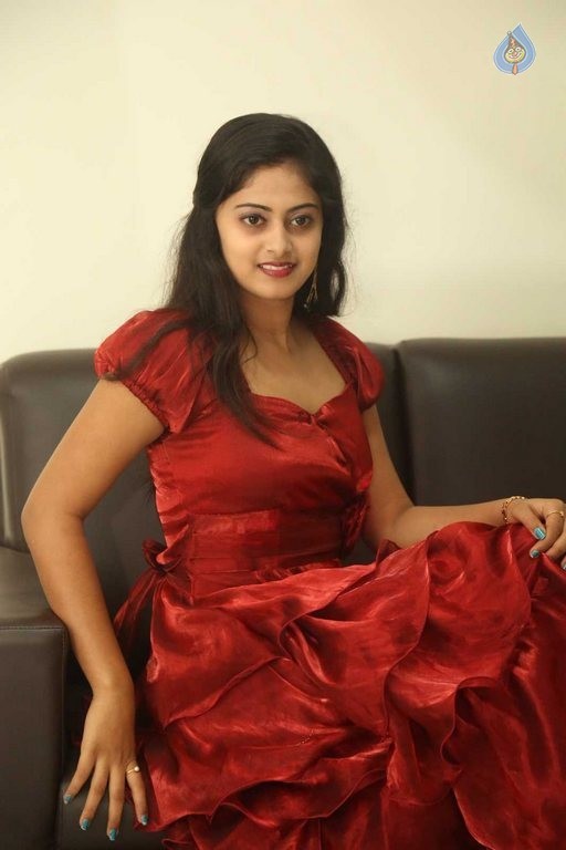 Megha Shree New Pics - 28 / 42 photos