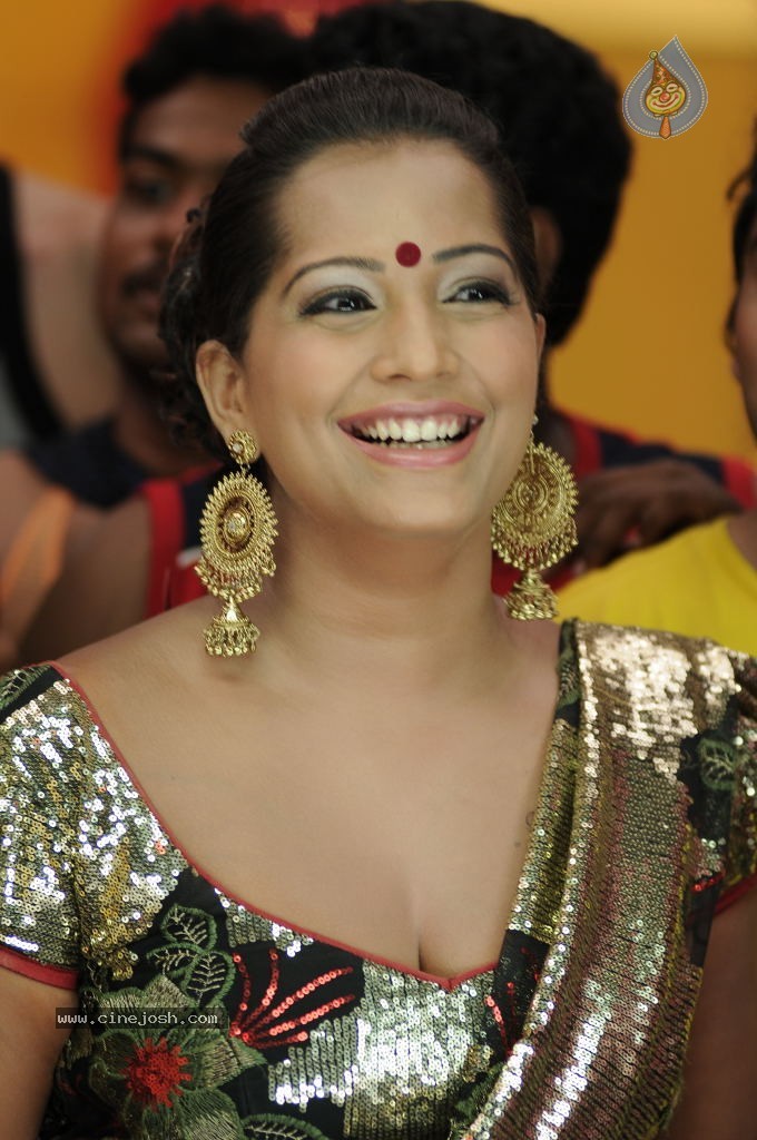 Meghana Naidu Spicy Stills  - 27 / 67 photos