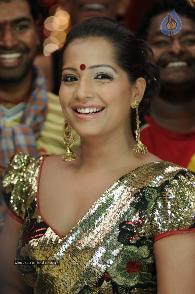 Meghana Naidu Spicy Stills  - 40 / 67 photos