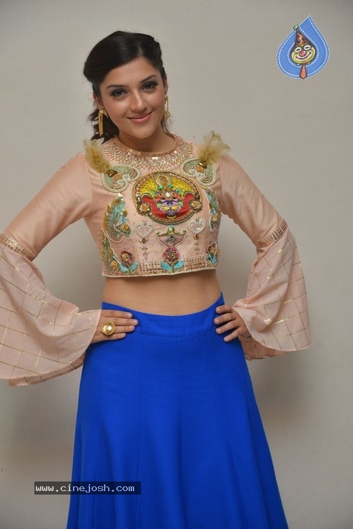 Mehreen Kaur Pirzada Stills - 10 / 19 photos