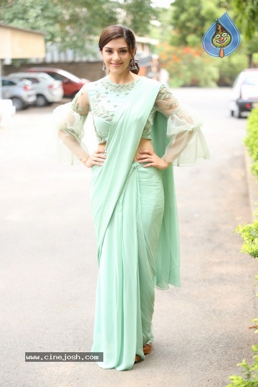 Mehrene Kaur Pirzada Latest Photos - 18 / 18 photos