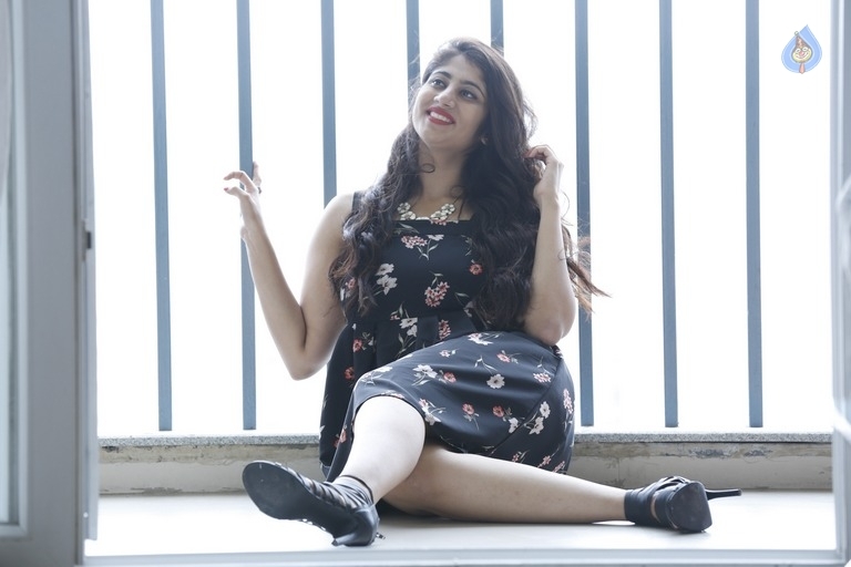 Miss India Asia Pacific 2017 Manasa Jonnalagadda Images - 25 / 29 photos