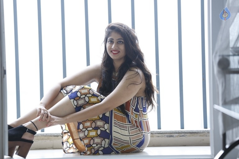 Miss India Asia Pacific 2017 Manasa Jonnalagadda Images - 28 / 29 photos