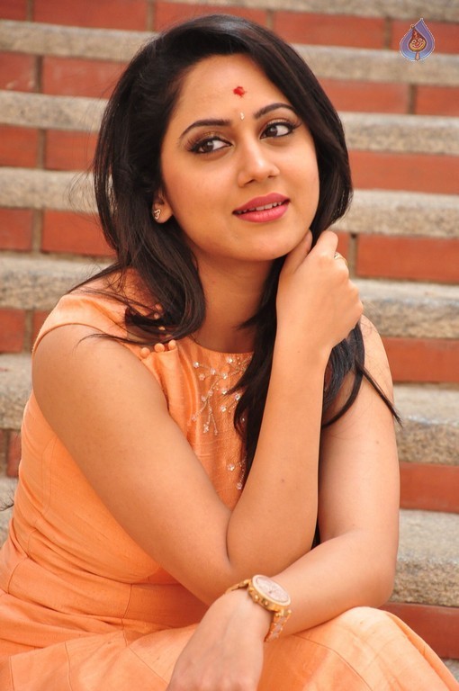 Miya George Photos - 41 / 42 photos