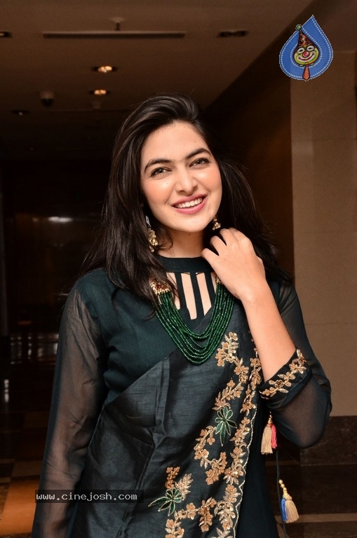 Model Supraja Reddy Stills - 8 / 21 photos