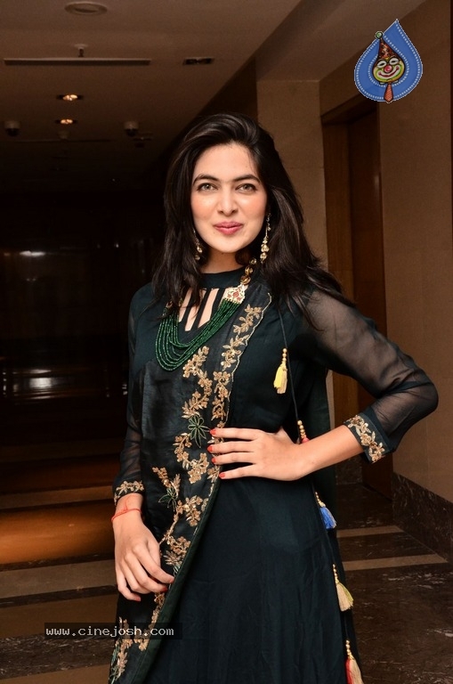 Model Supraja Reddy Stills - 9 / 21 photos