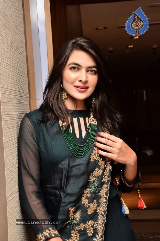 Model Supraja Reddy Stills - 12 / 21 photos