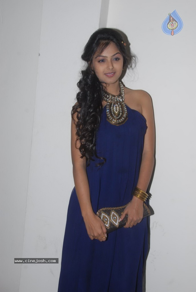 Monal Gajjar Latest Stills  - 46 / 50 photos