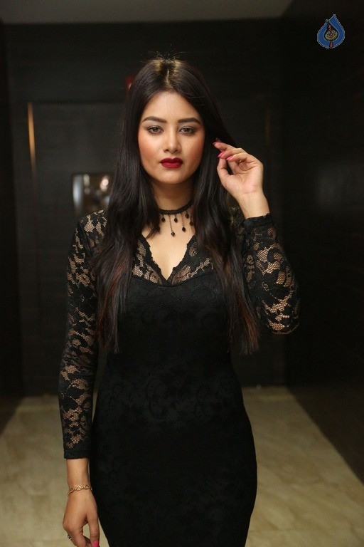 Monika Singh Latest Photos - 10 / 52 photos