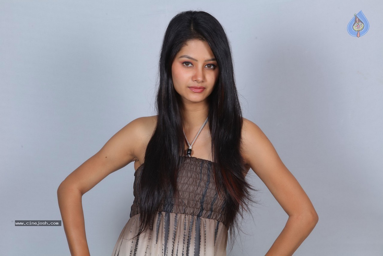 Monika Singh Latest Stills - 9 / 50 photos