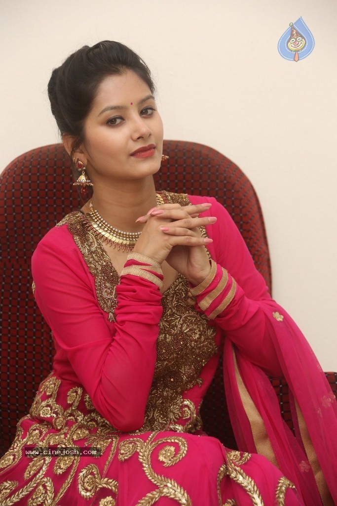 Monika Singh Latest Stills - 17 / 102 photos