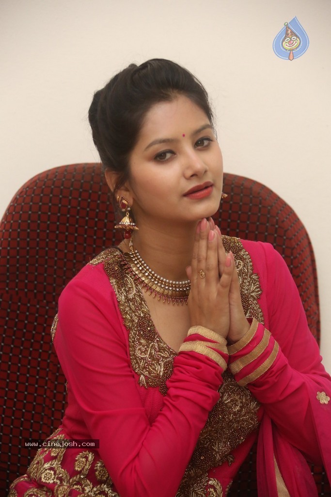 Monika Singh Latest Stills - 21 / 102 photos
