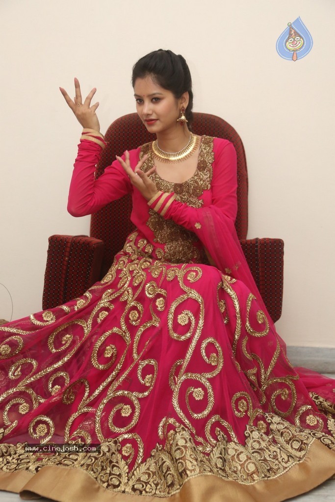 Monika Singh Latest Stills - 40 / 102 photos