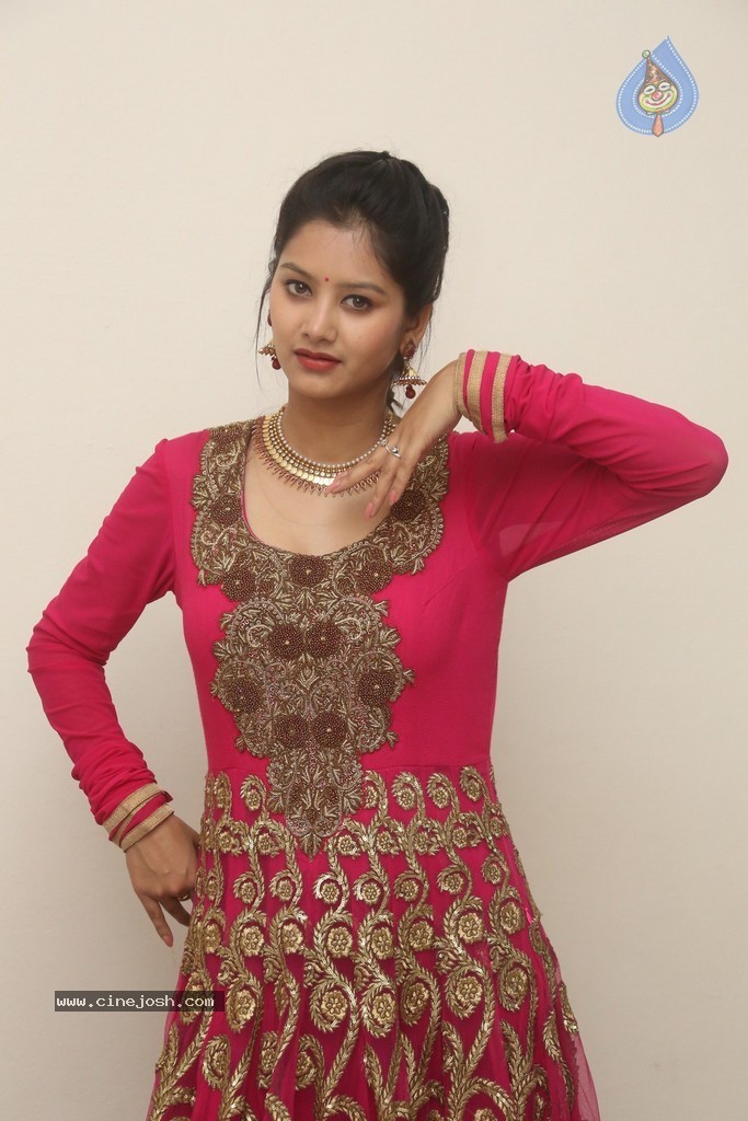 Monika Singh Latest Stills - 63 / 102 photos