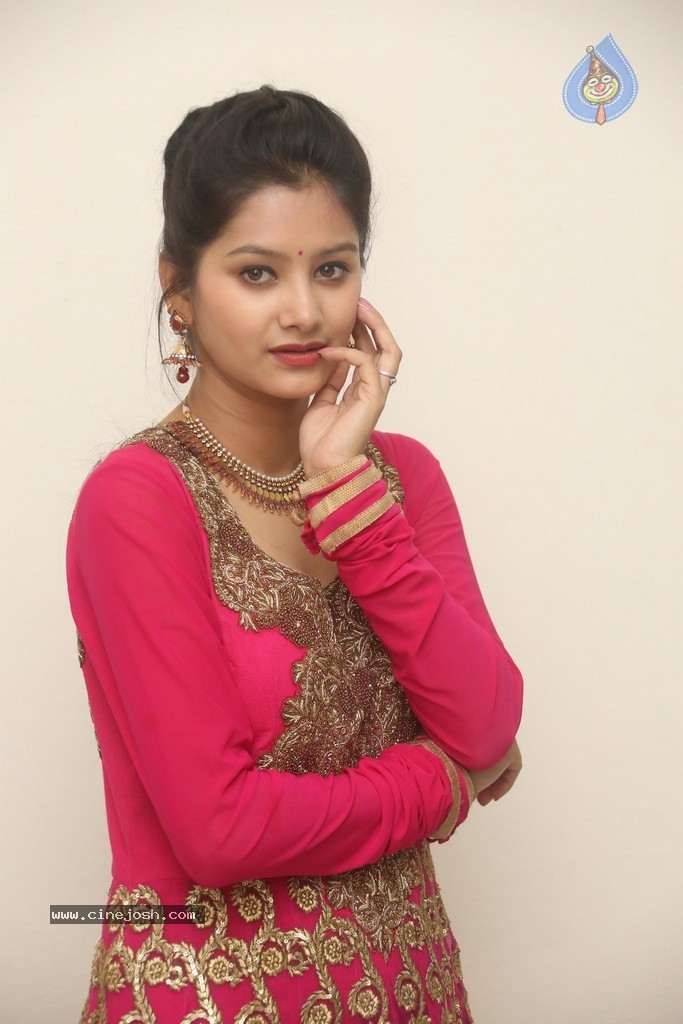 Monika Singh Latest Stills - 66 / 102 photos