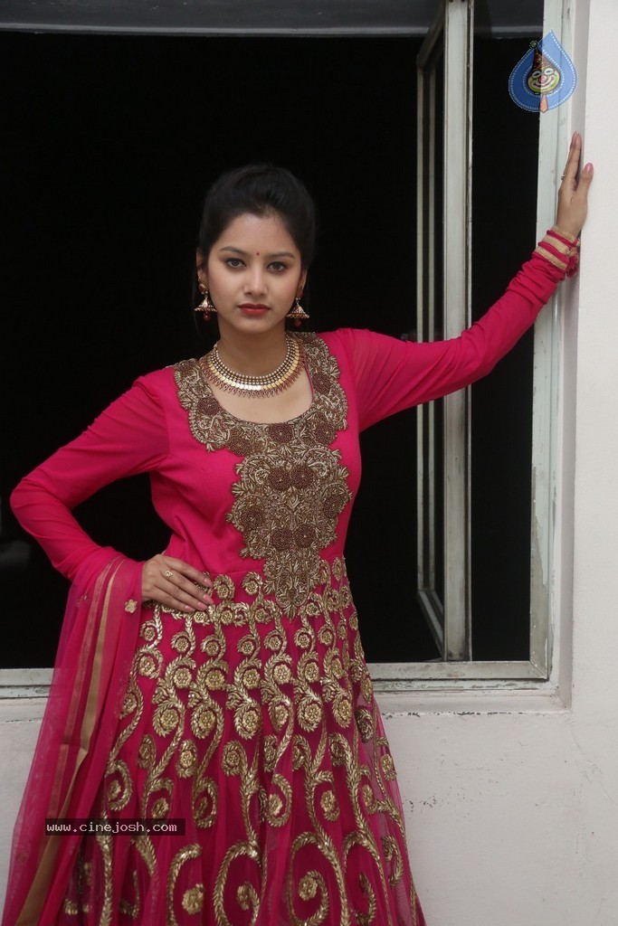 Monika Singh Latest Stills - 77 / 102 photos