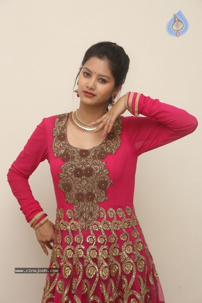 Monika Singh Latest Stills - 84 / 102 photos