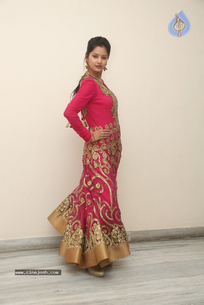 Monika Singh Latest Stills - 94 / 102 photos