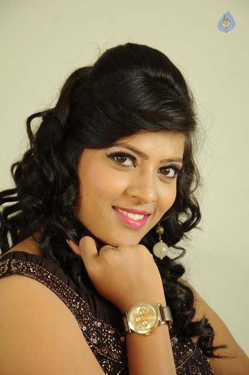 Moulika New Photos - 6 / 62 photos