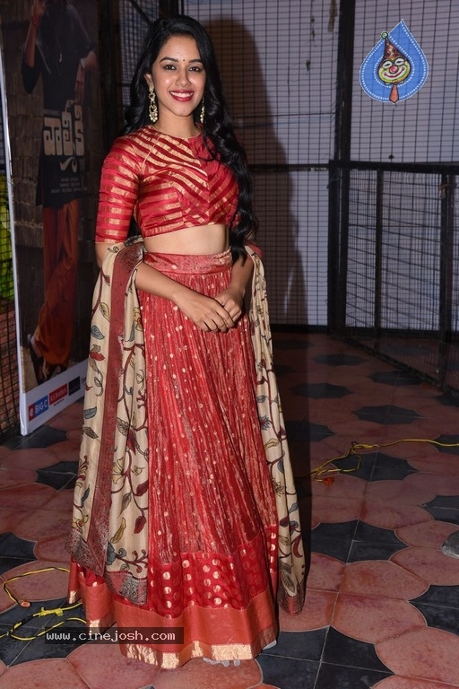 Mrunalini Stills - 17 / 21 photos