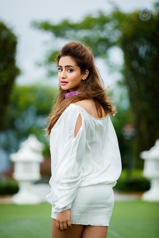 Musskan Sethi Latest Photos - 9 / 16 photos