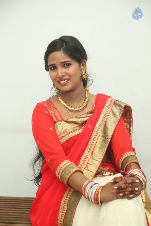 Mynaa Photos - 29 / 29 photos