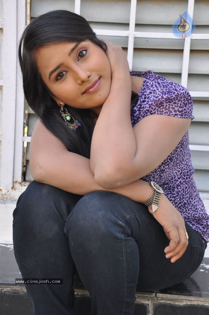 Nancy Stills - 37 / 79 photos