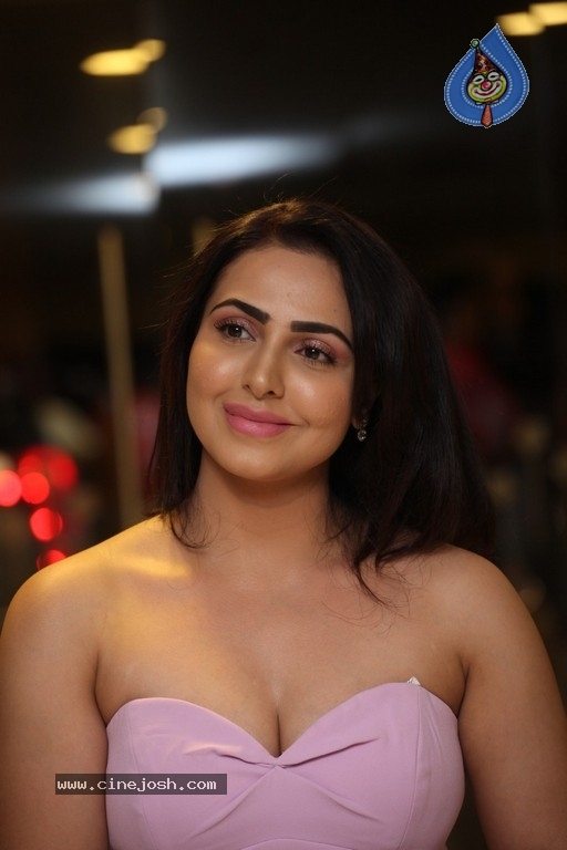 Nandini Rai New Images - 1 / 21 photos