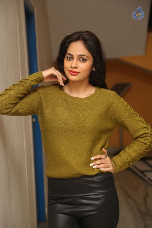 Nandita Swetha Latest Stills - 4 / 37 photos