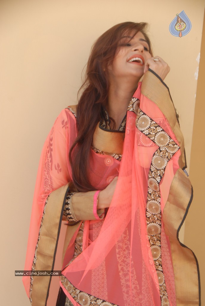 Nanditha Guptha Stills - 35 / 39 photos