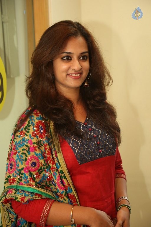 Nanditha Latest Photos - 18 / 42 photos