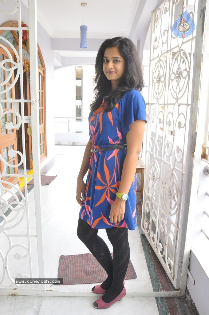 Nanditha Latest Photos - 20 / 109 photos