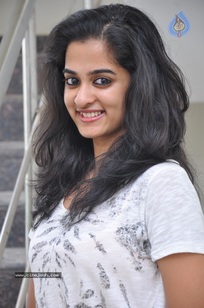 Nanditha Latest Pics - 20 / 79 photos