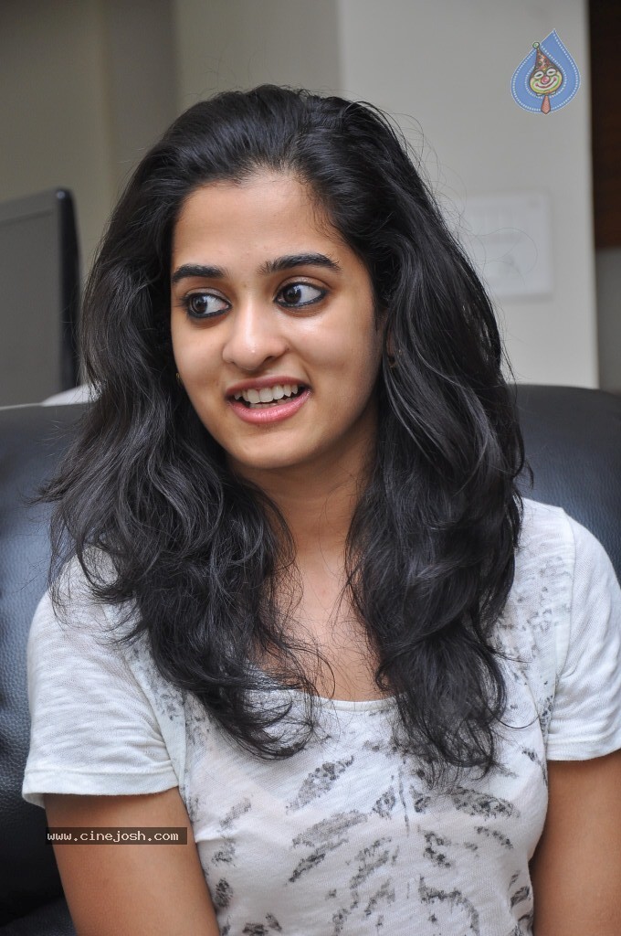 Nanditha Latest Pics - 30 / 79 photos