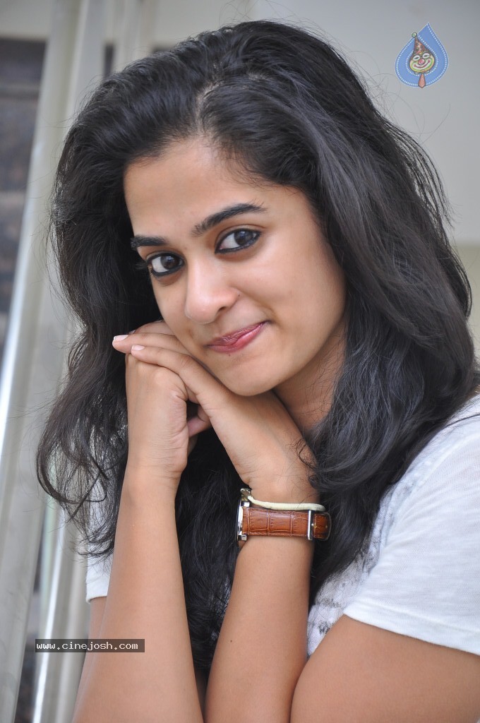 Nanditha Latest Pics - 46 / 79 photos