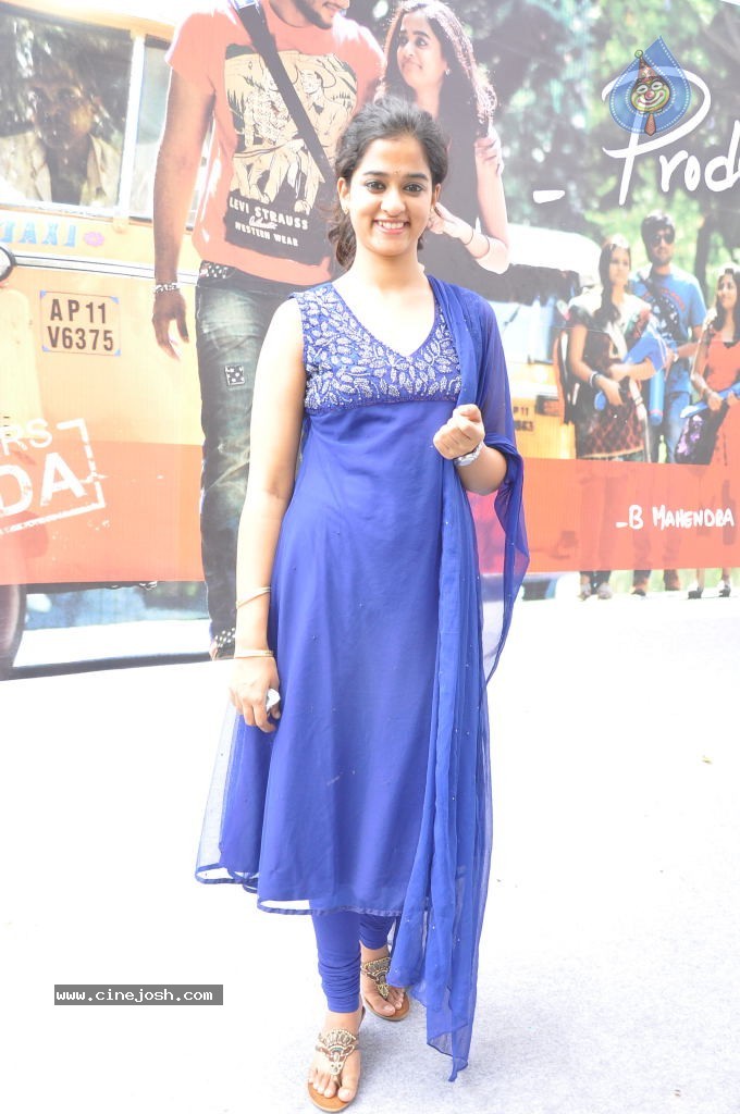 Nanditha Latest Stills - 16 / 49 photos