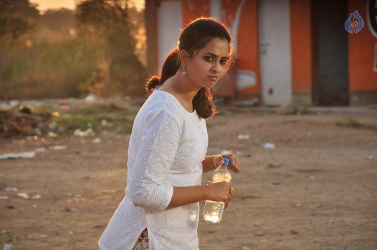 Nanditha New Gallery - 19 / 29 photos