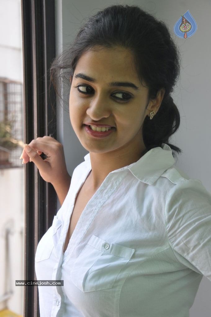 Nanditha New Stills - 16 / 56 photos