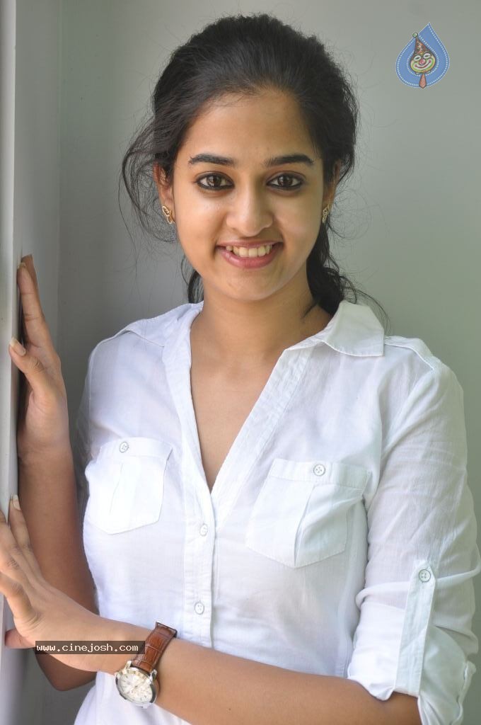 Nanditha New Stills - 17 / 56 photos